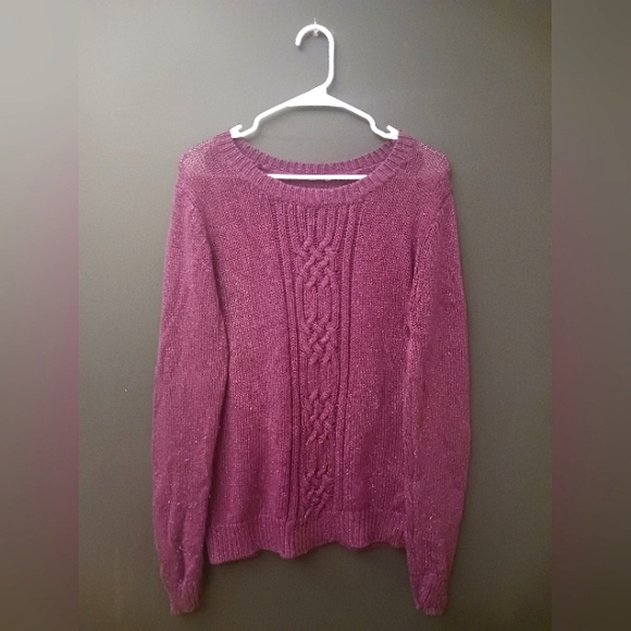 PURPLE WOMEN'S SPARKLE SWEATER SIZE AND BRAND UNKNOWN I BELIEVE IT'S A LARGE✨️ - Picture 1 of 3